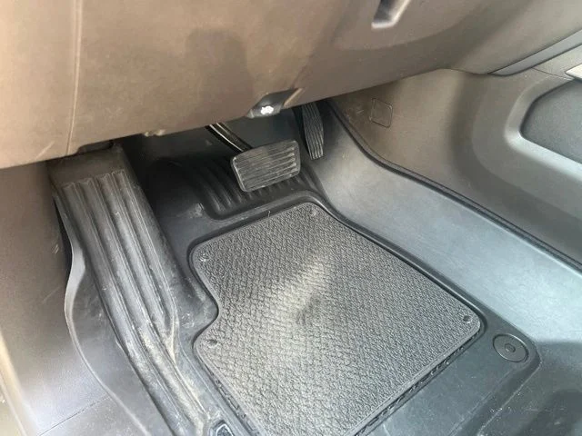 Used 2022  GMC Denali image 35