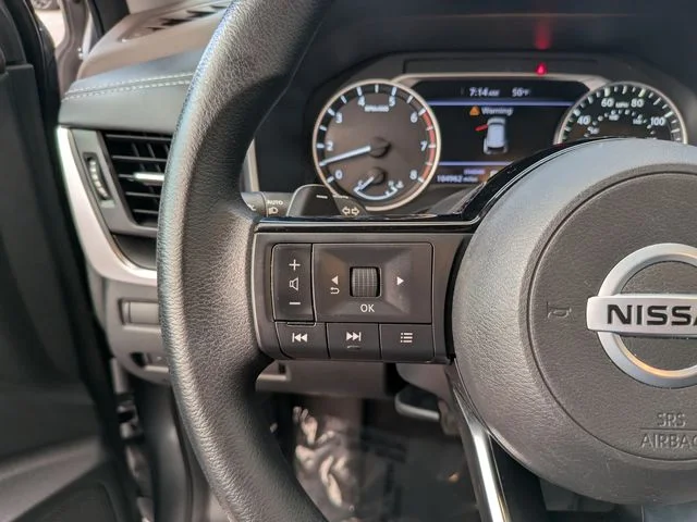 Used 2021 Gray Nissan S image 27