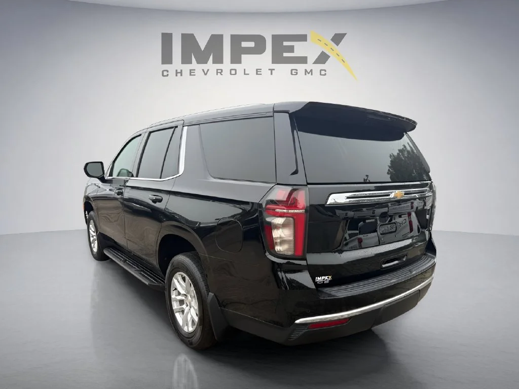 Used 2023 Black Chevrolet LT image 3