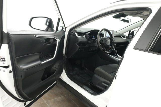 Certified Used 2024 ICE CAP Toyota  image 24