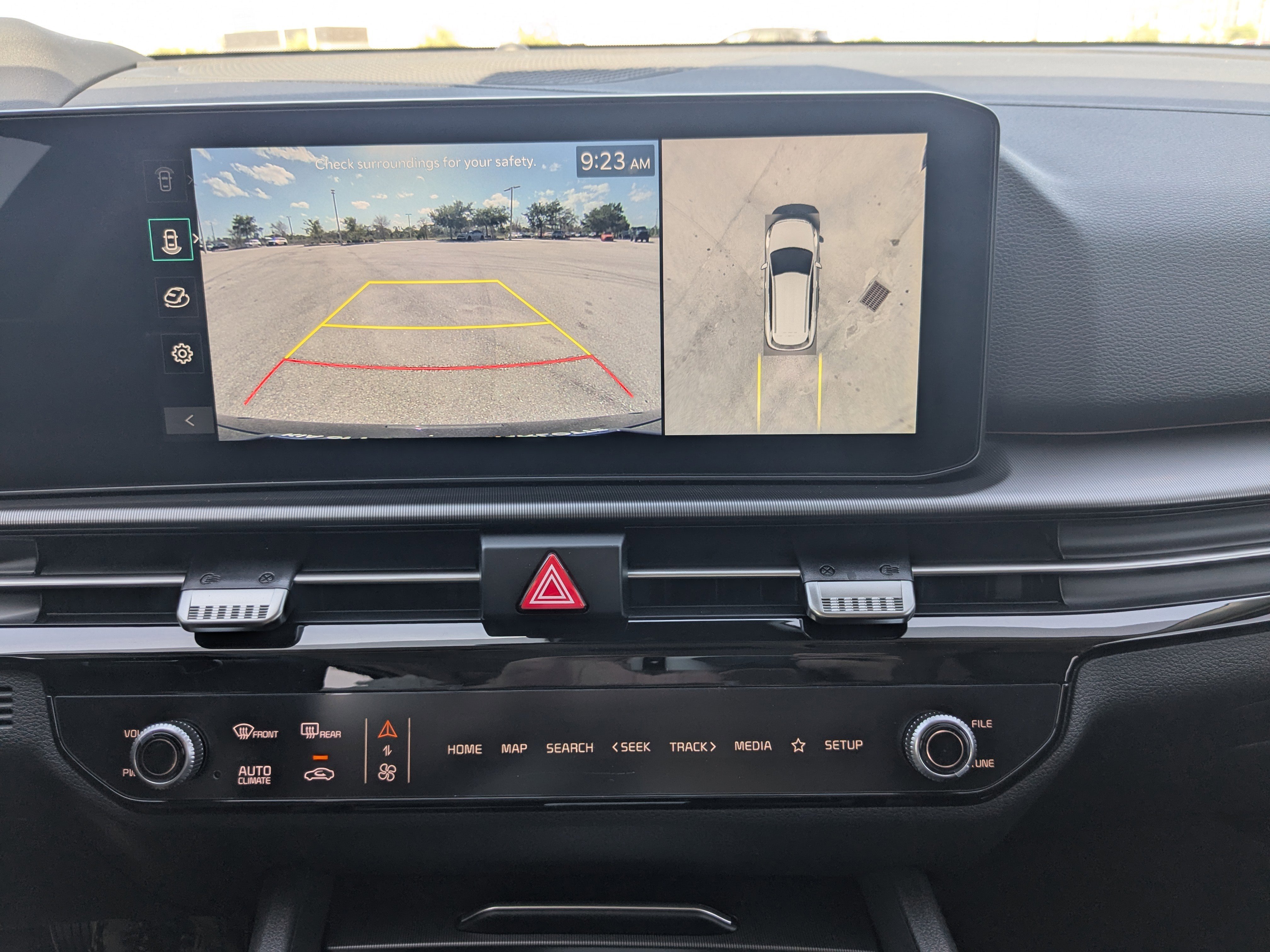 New 2026 Gravity Gray Kia SX Prestige image 27