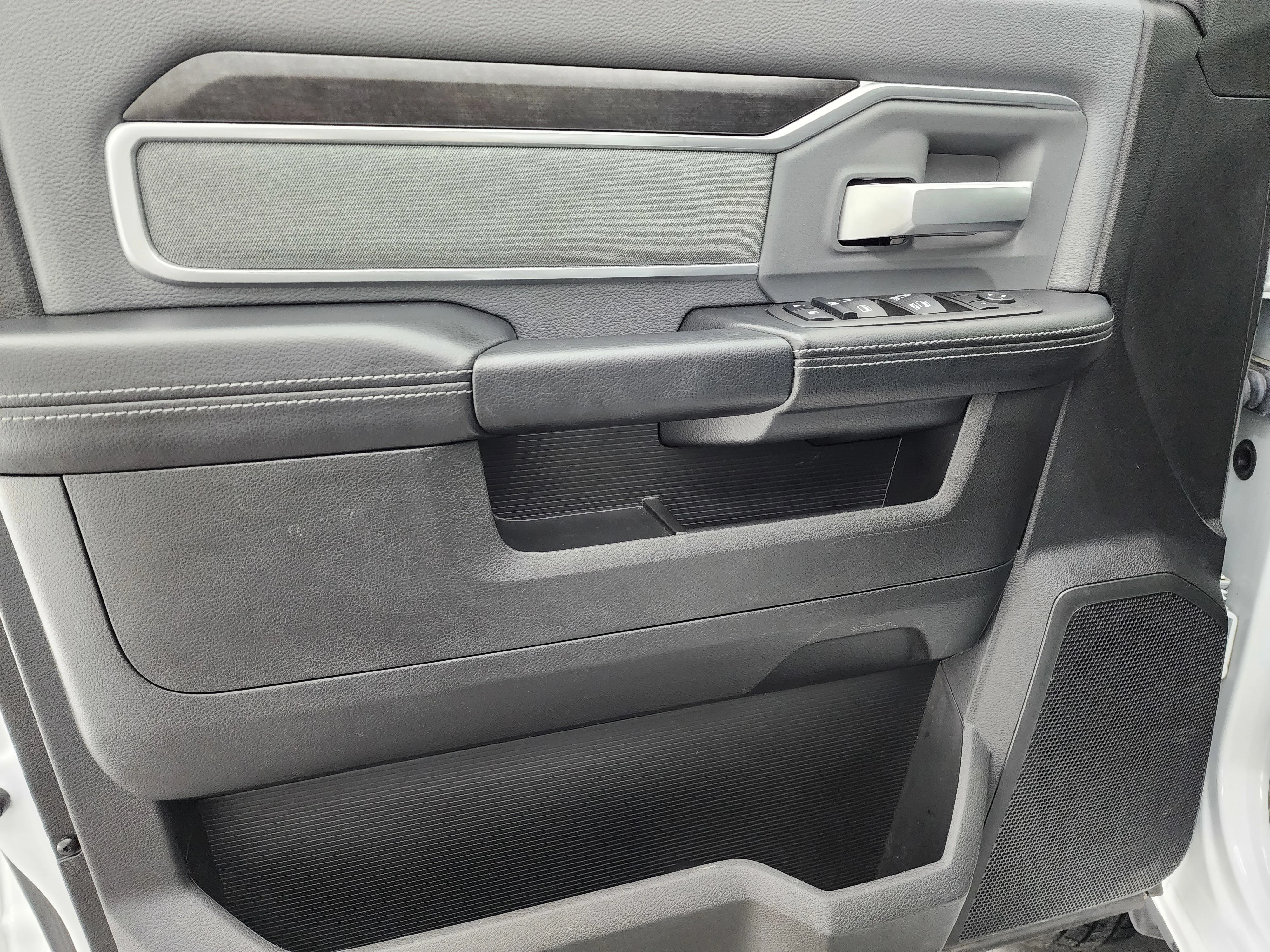 2022 RAM Ram 3500 Pickup Big Horn - Photo 35