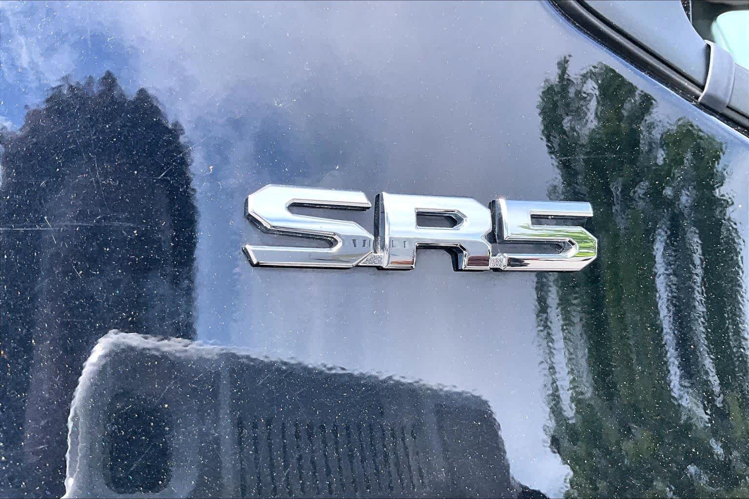 Used 2022 Midnight Black Metallic Toyota SR5 image 10