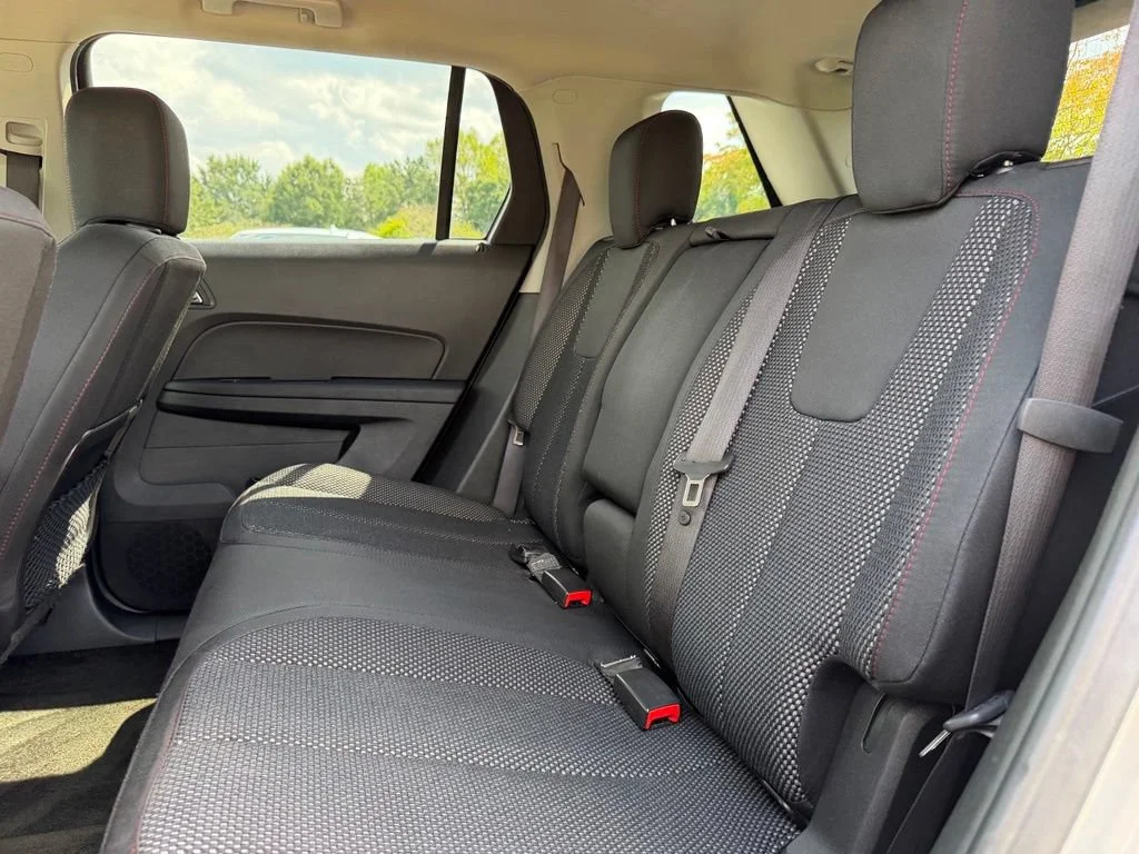 Used 2017 QUICKSILVER METALLIC GMC SLE image 27