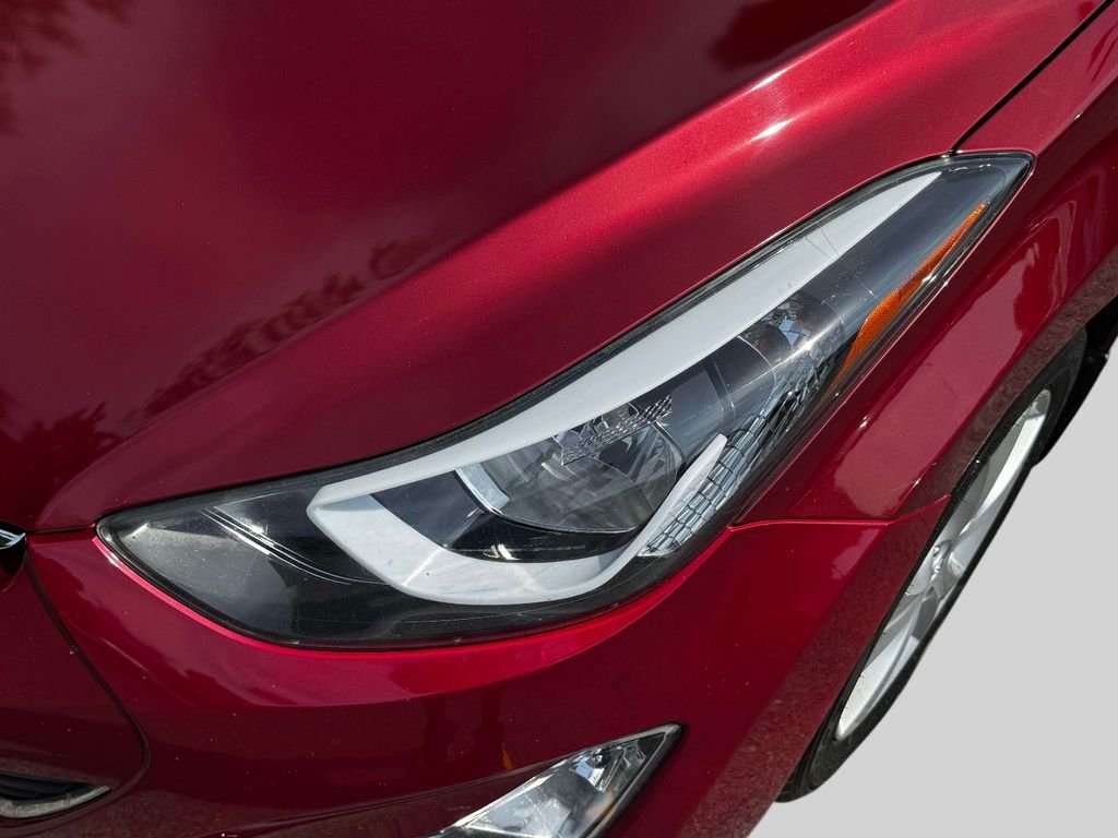 Used 2016 Red Hyundai Value Edition image 8