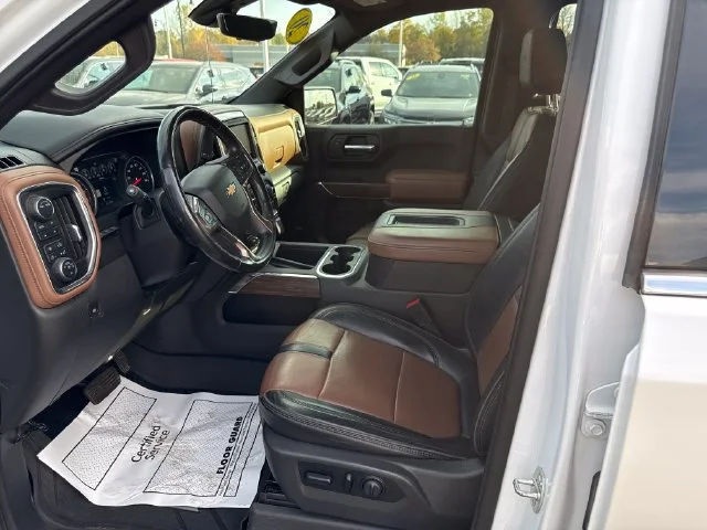 Used 2020 IRIDESCENT PEARL TRICOAT Chevrolet High Country image 11