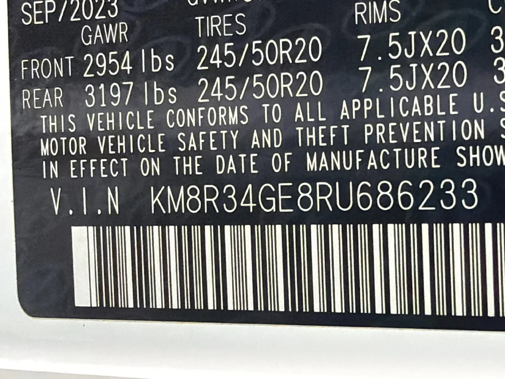 Used 2024 White Hyundai XRT image 34