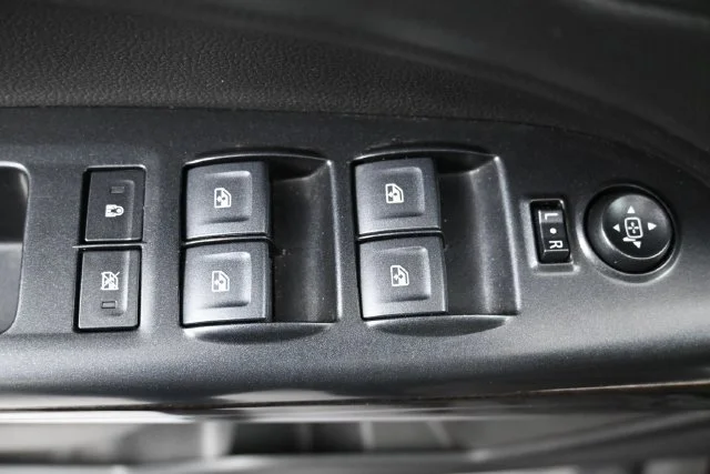 Used 2022 ONYX BLACK GMC 2WD Elevation image 12
