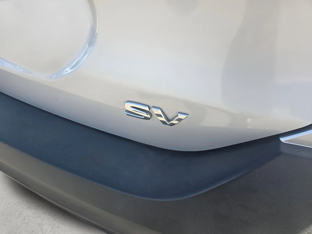 Used 2020 Brilliant Silver Metallic Nissan SV image 18