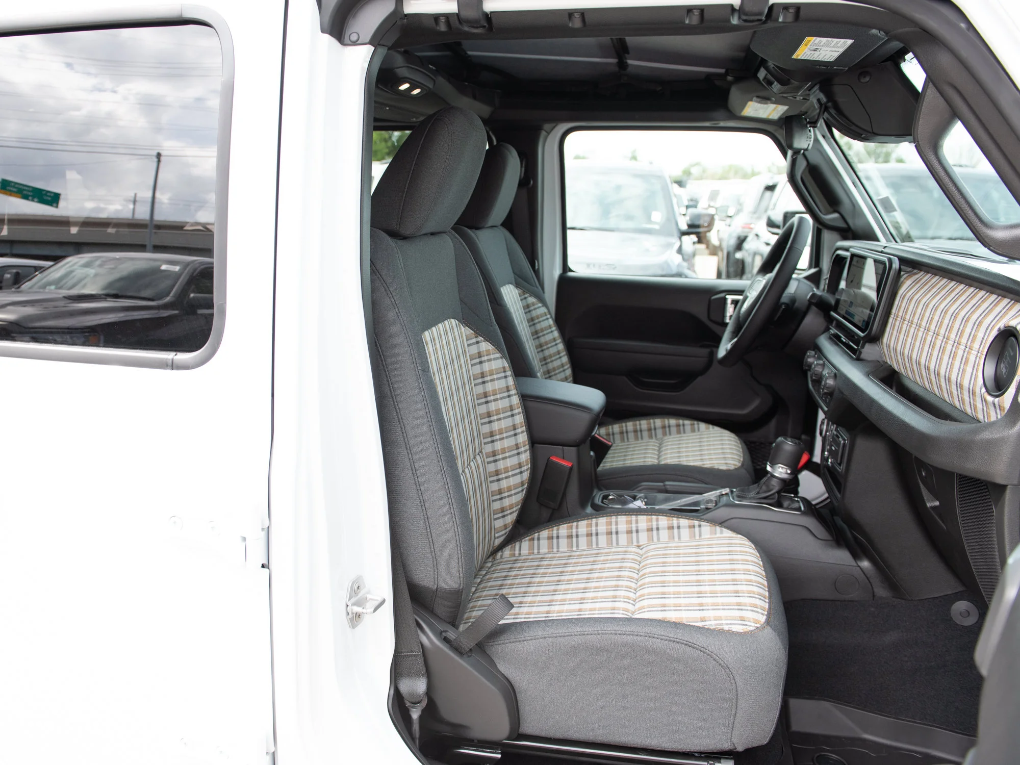 New 2026 White Jeep 85th Anniversary* image 23