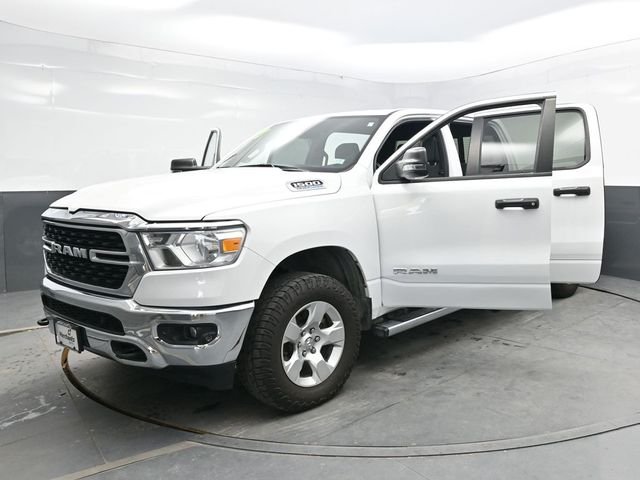 Used 2023 White Ram Big Horn/Lone Star image 40