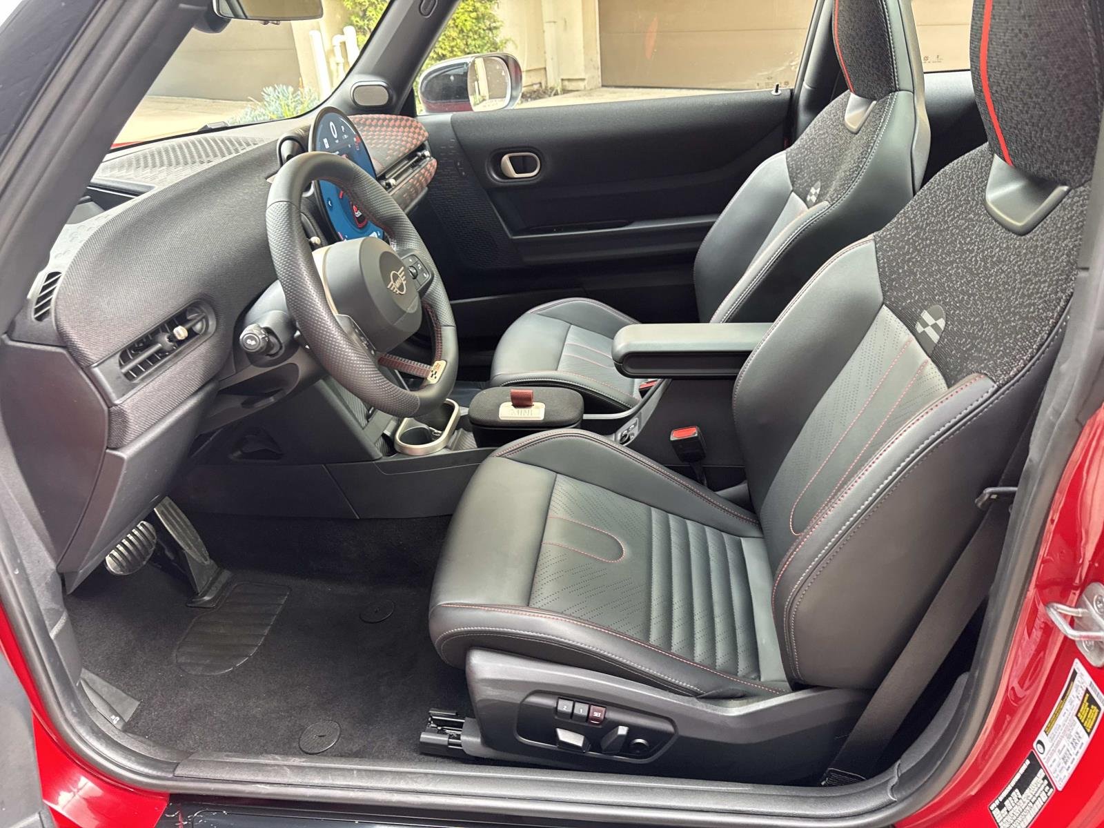 2025 MINI Hardtop 2 Door John Cooper Works - Photo 9
