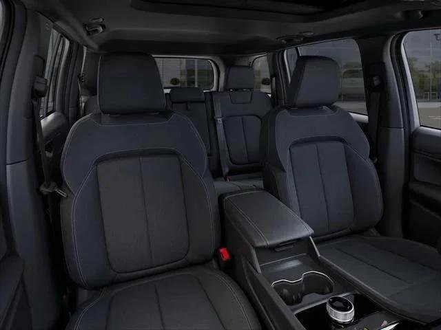 2025 Jeep Grand Cherokee Laredo - Photo 33