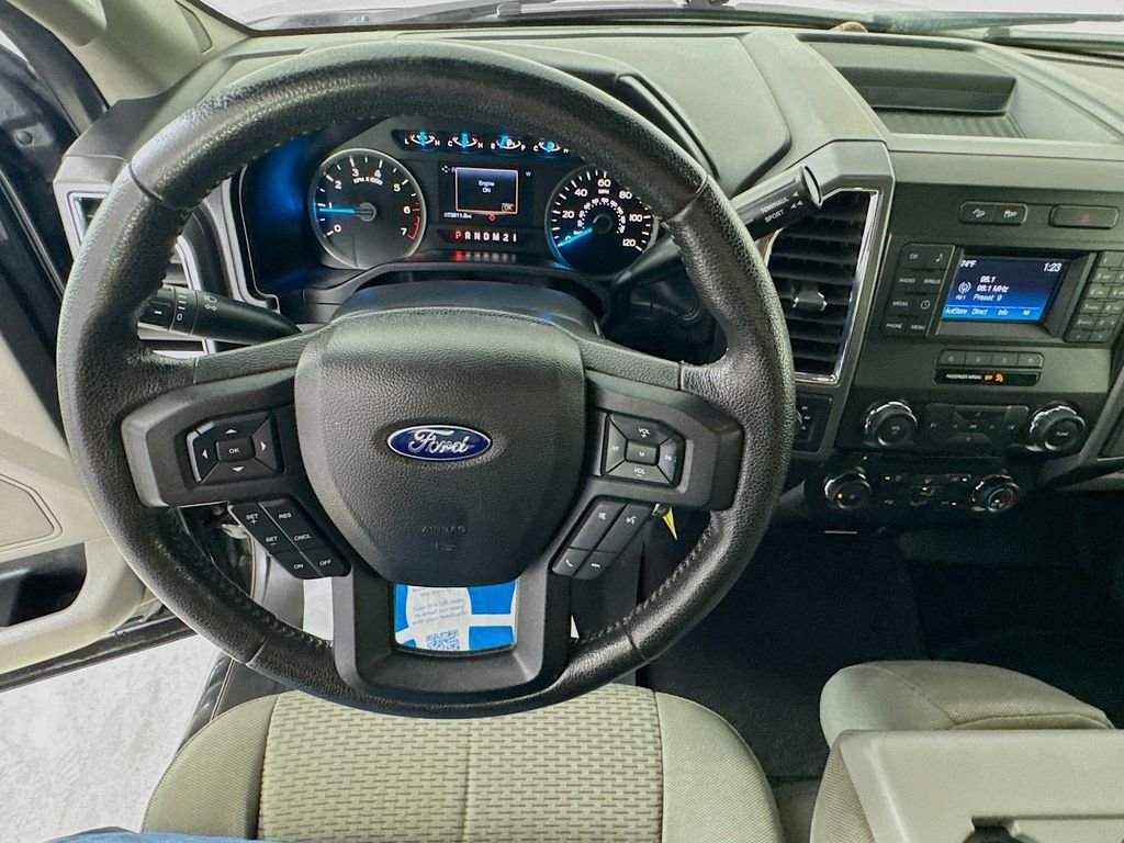 Used 2016 Shadow Black Ford XLT image 13