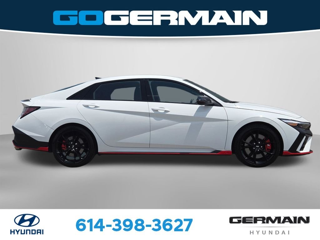 2025 Hyundai Elantra N - Photo 8