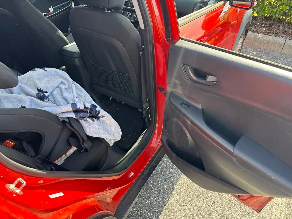 Used 2019 Orange Hyundai SEL image 7