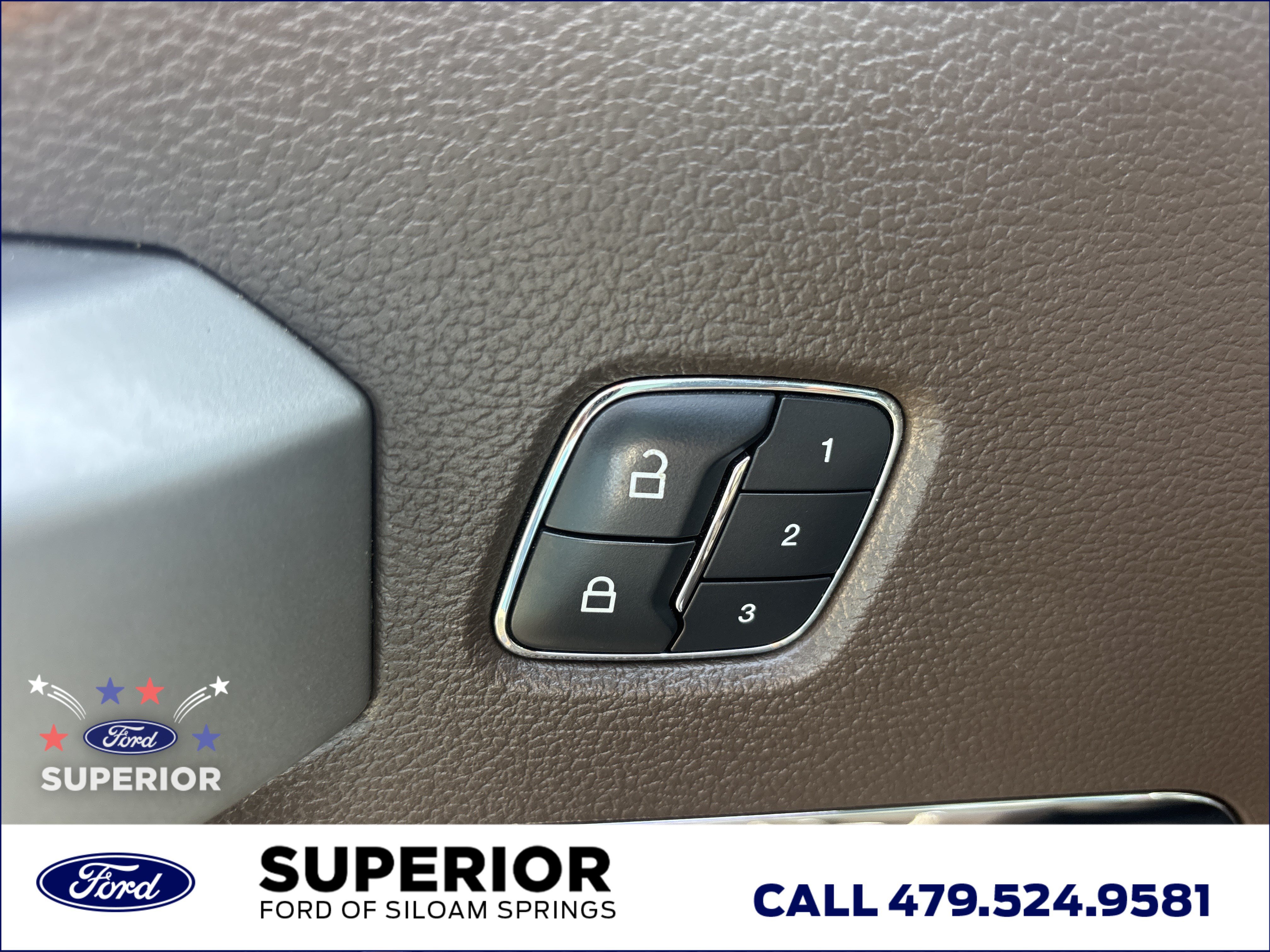 Used 2015 Tuxedo Black Metallic Ford King Ranch 4WD image 27