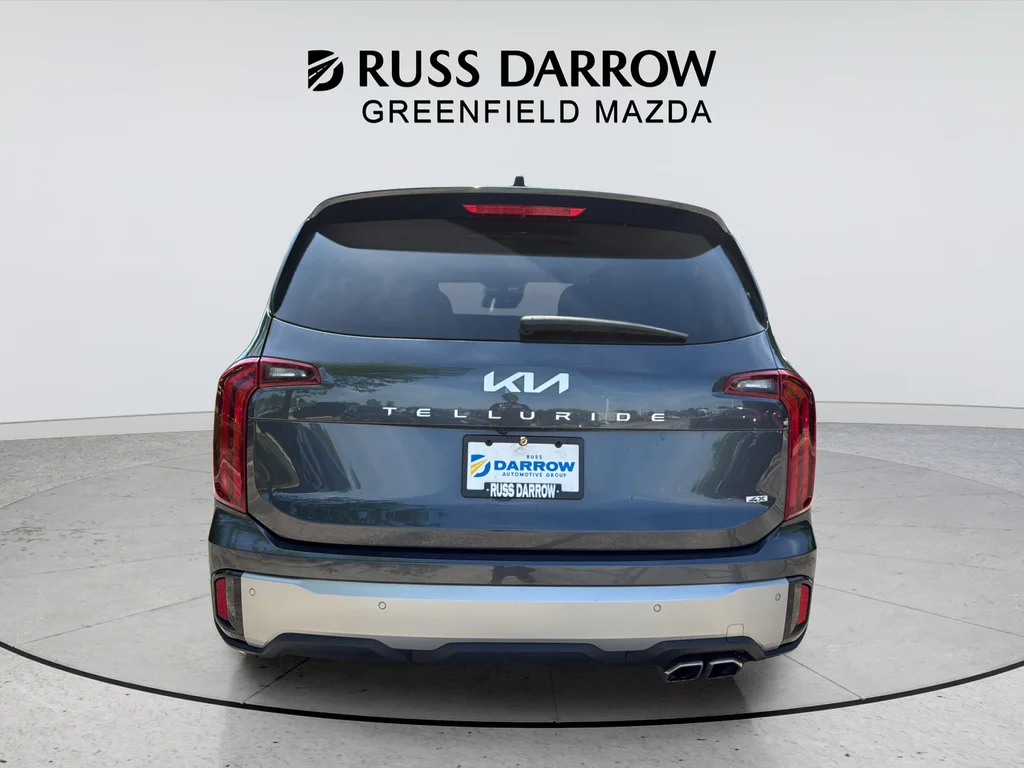 Used 2023 Gray Kia S image 4