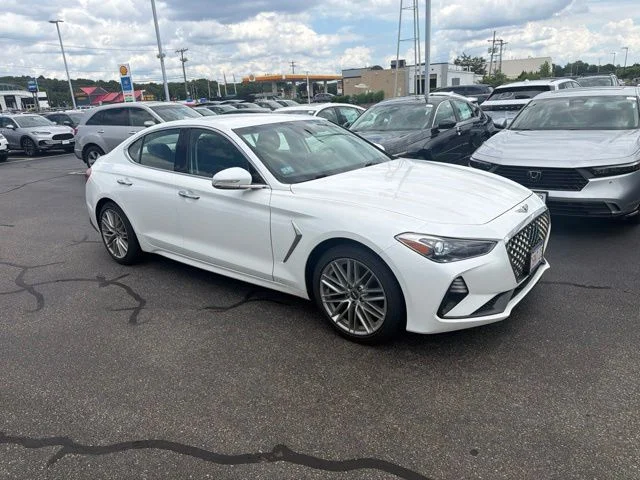 Used 2021 White Genesis 2.0T image 1