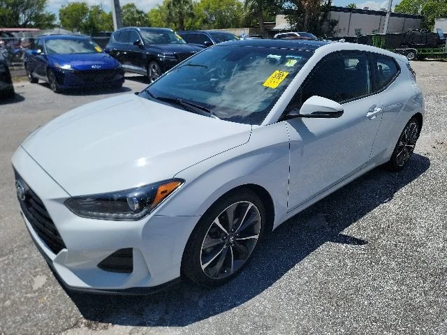 2020 Hyundai Veloster Premium