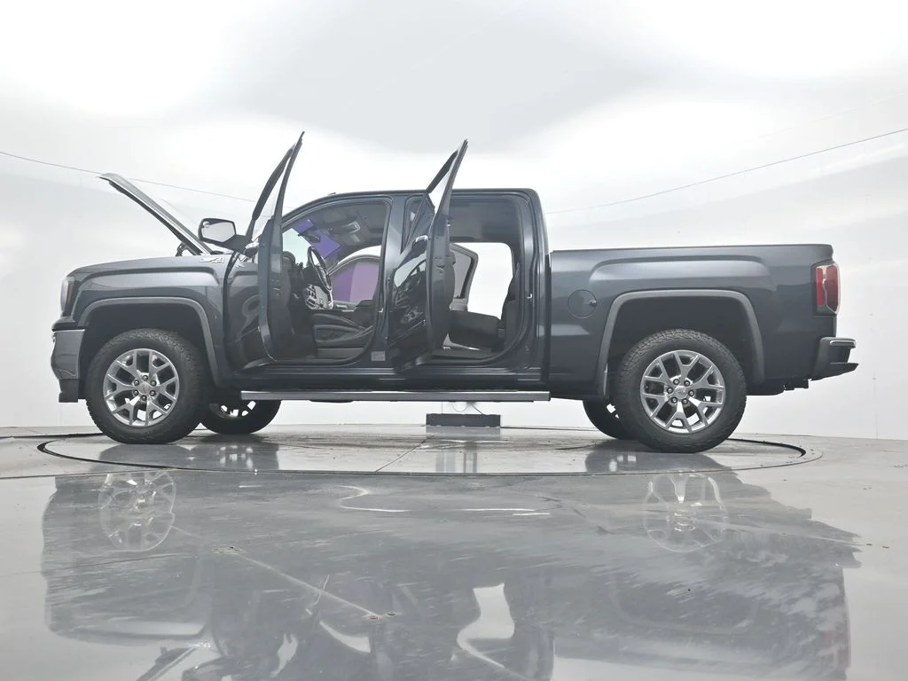 Used 2017 Gray GMC SLT image 43