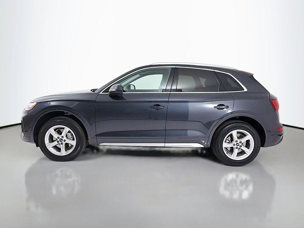 Used 2021 Manhattan Gray Metallic Audi Premium 45 TFSI quattro image 4