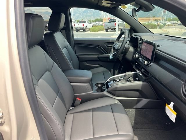 New 2026 White Sands Chevrolet Trail Boss image 32