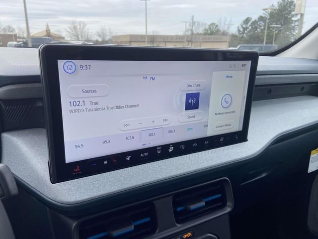 New 2026 Space White Metallic Ford XLT image 18
