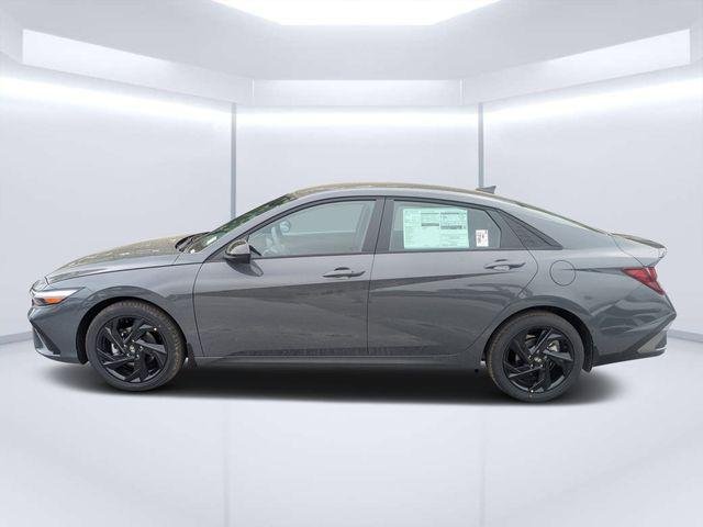 New 2026 Gray Hyundai SEL Sport image 6