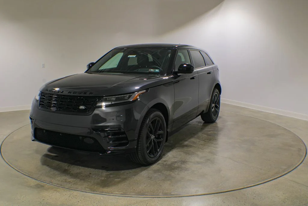 New 2026  Land Rover P250 Base image 1