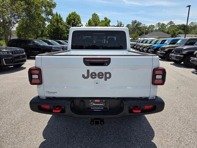 New 2026 Bright White Clear-Coat Exterior Paint Jeep Rubicon image 12