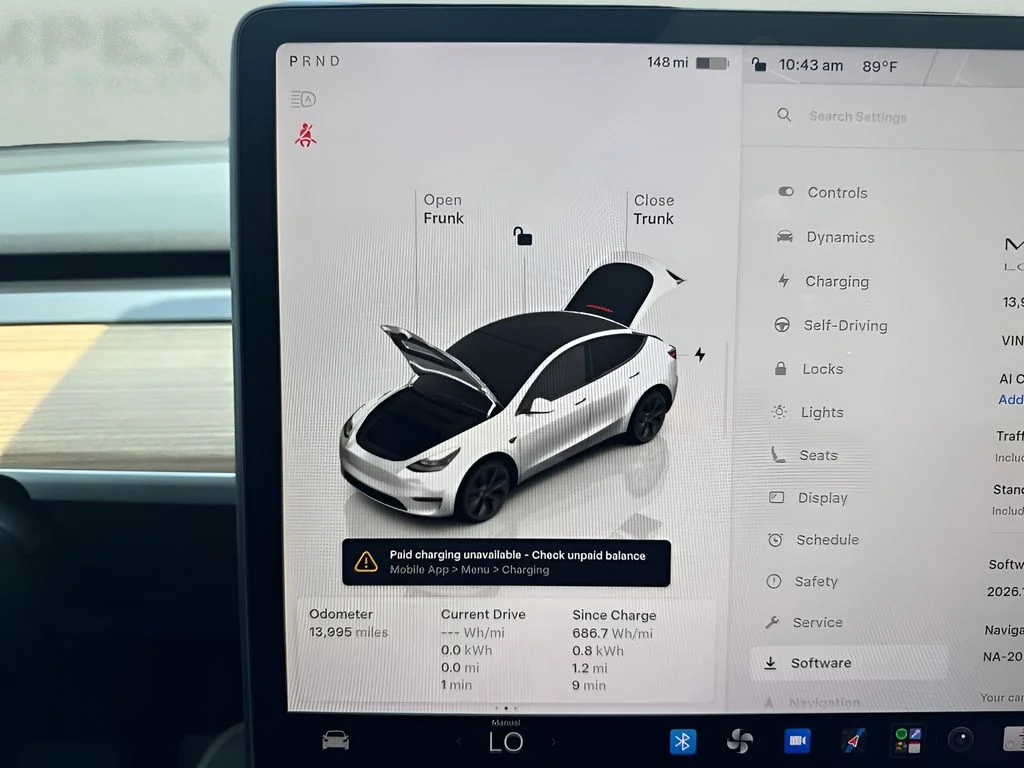 Used 2025  Tesla Long Range image 25