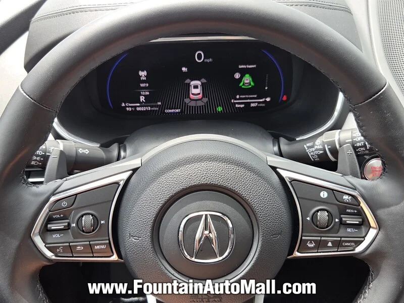 Used 2026 Solar Silver Metallic Acura FWD W/TECHNOLOGY PACKAGE image 21