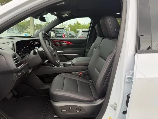 2026 Chevrolet Traverse Z71 - Photo 10