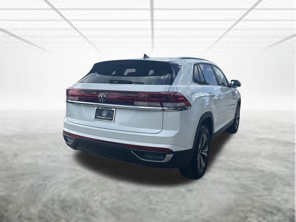 New 2026 White/off-white Volkswagen 2.0T SE image 5