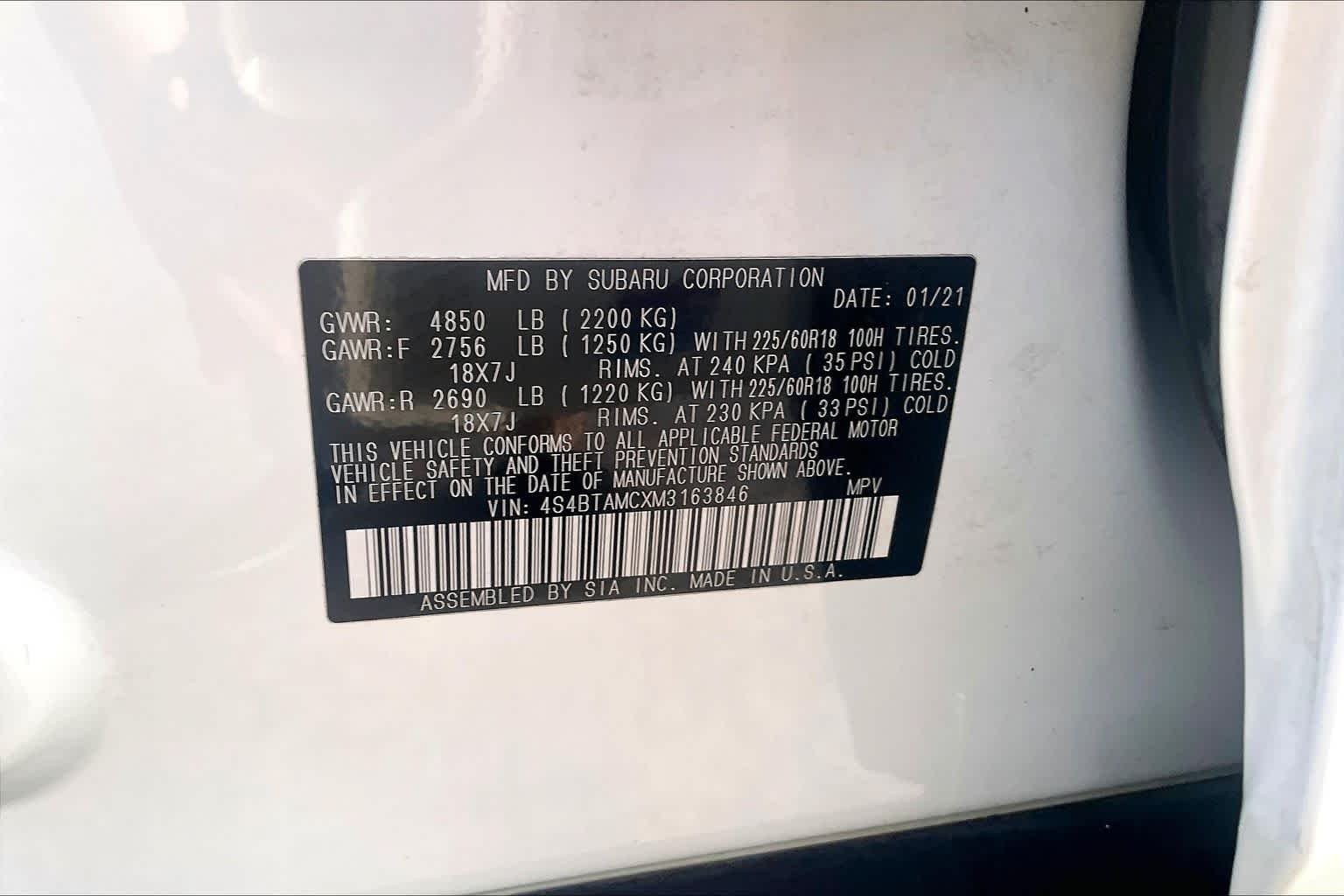 Used 2021 Crystal White Pearl Subaru Limited image 34