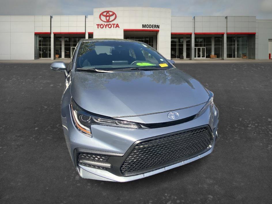 Used 2022 Celestite Toyota SE image 9