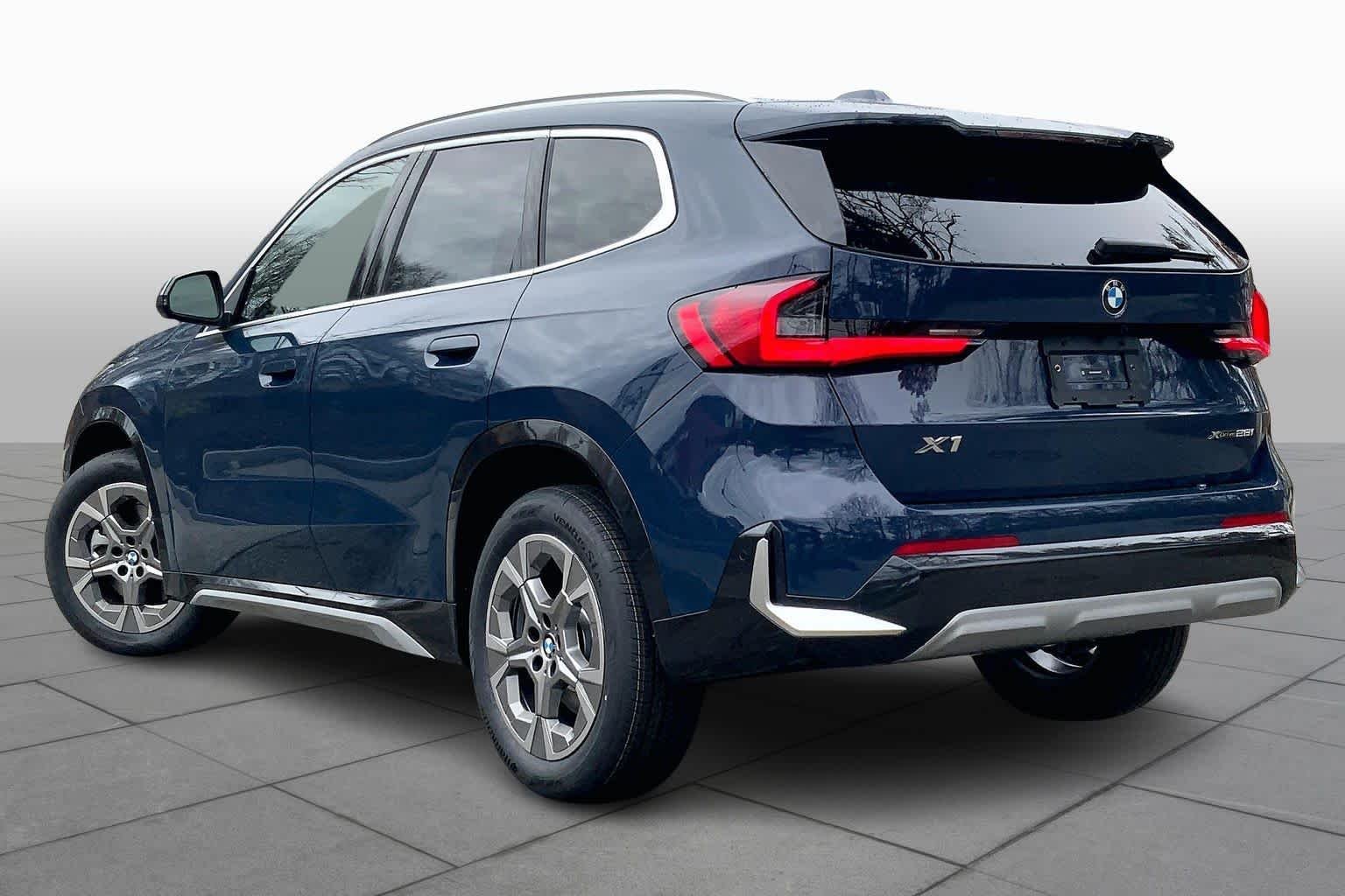 Used 2026 Night Dusk Blue Metallic BMW xDrive28i image 12