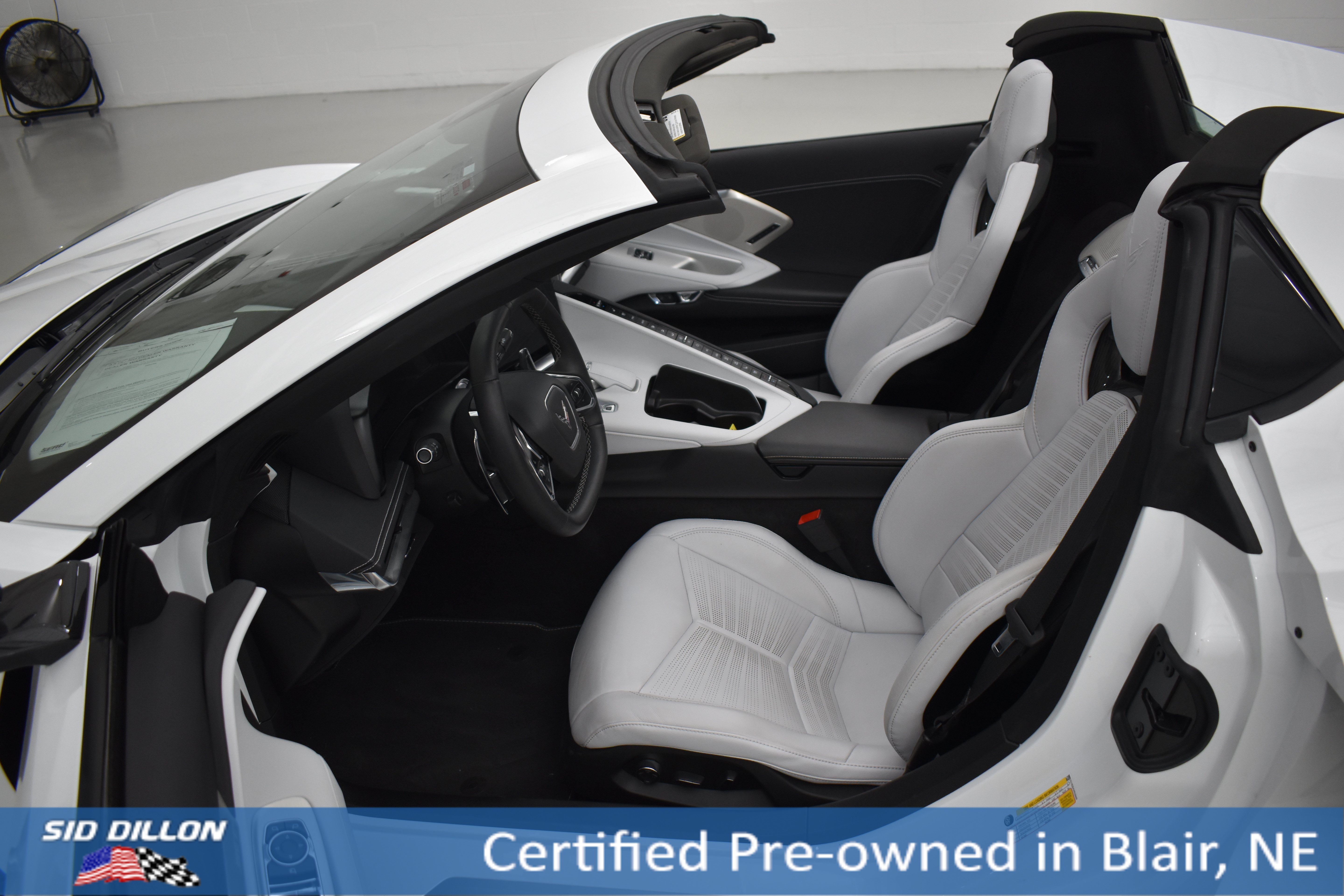 Used 2024 Arctic White Chevrolet 2LT image 7