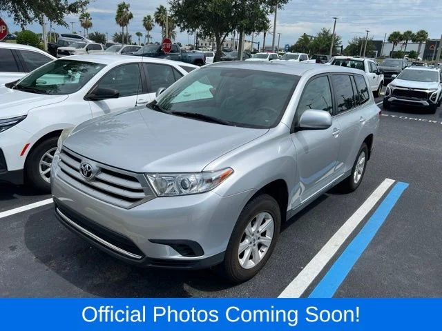 Used 2012 Silver Toyota Base image 4