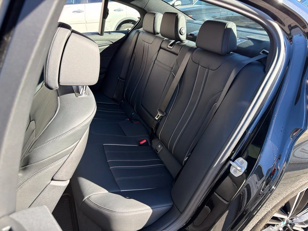 Used 2023 Black BMW M550i xDrive image 21