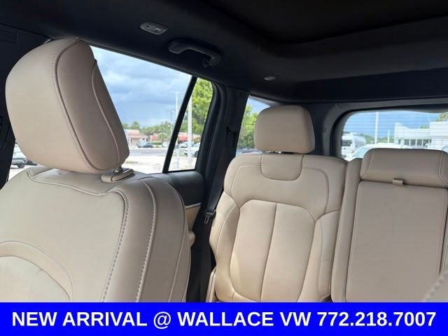 Used 2023 White Jeep 4xe image 4