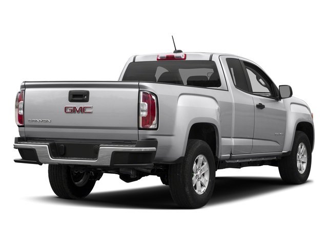 Used 2018 Summit White GMC 4WD image 3