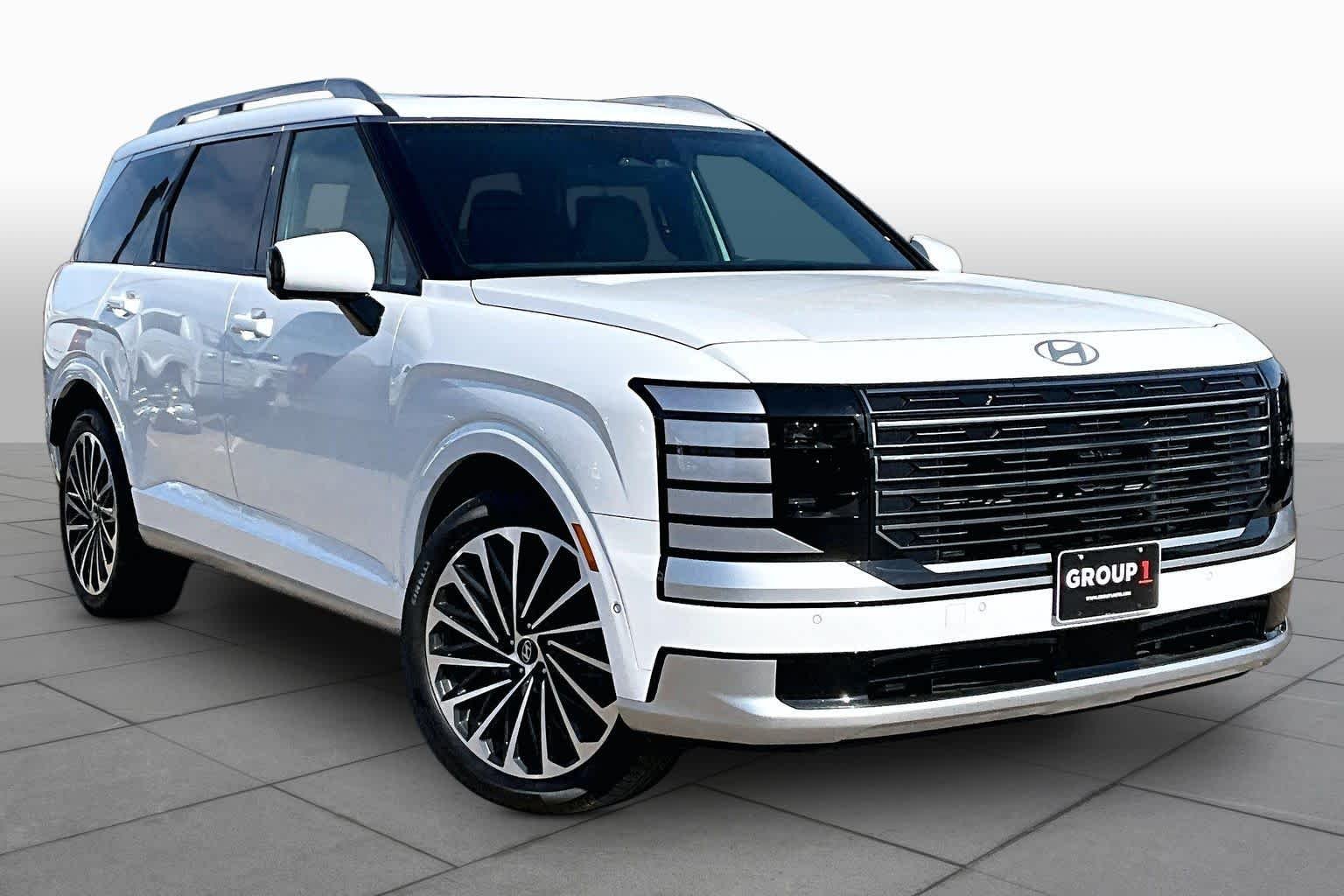 Certified Used 2026 Creamy White Pearl Hyundai Calligraphy image 3