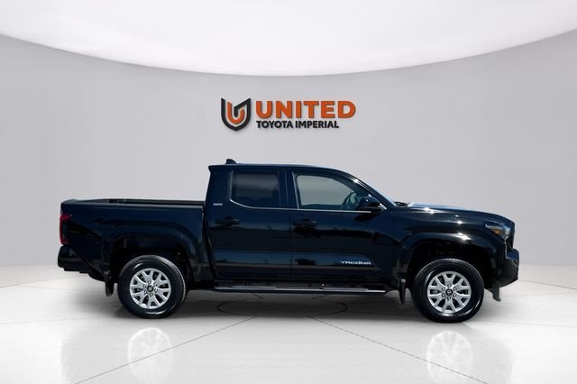New 2026 Black Toyota  SR5 image 2