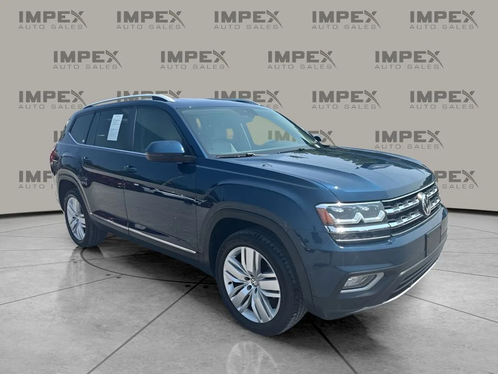 Used 2019  Volkswagen SEL image 4