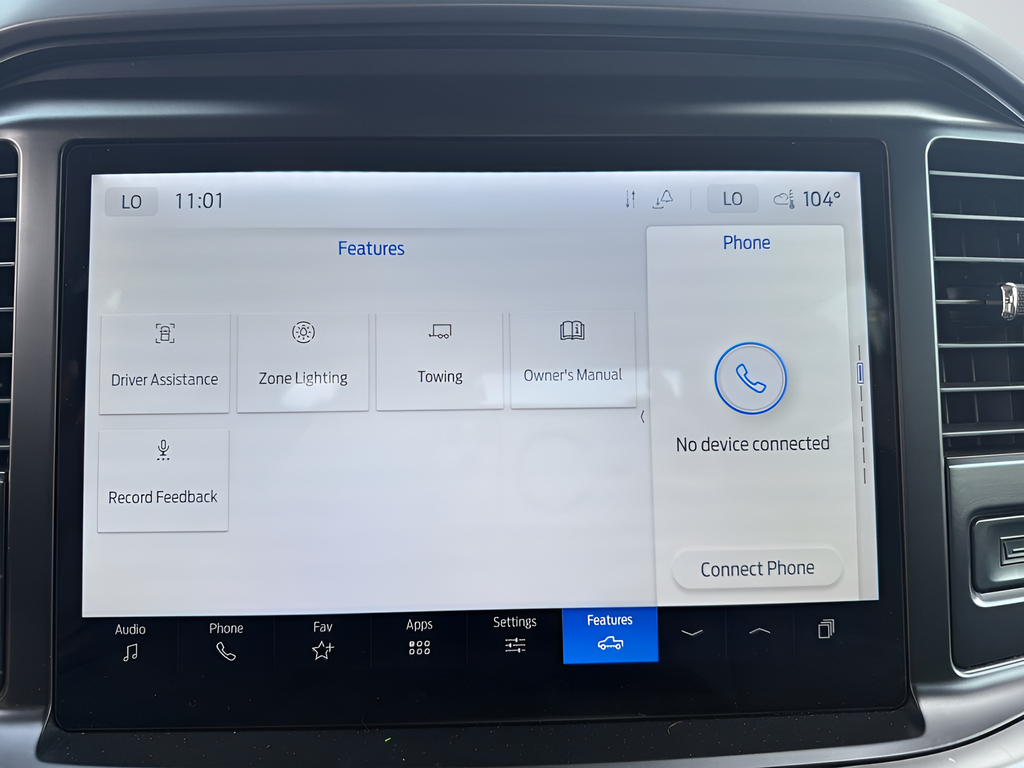 Used 2025 Silver Ford XLT image 31