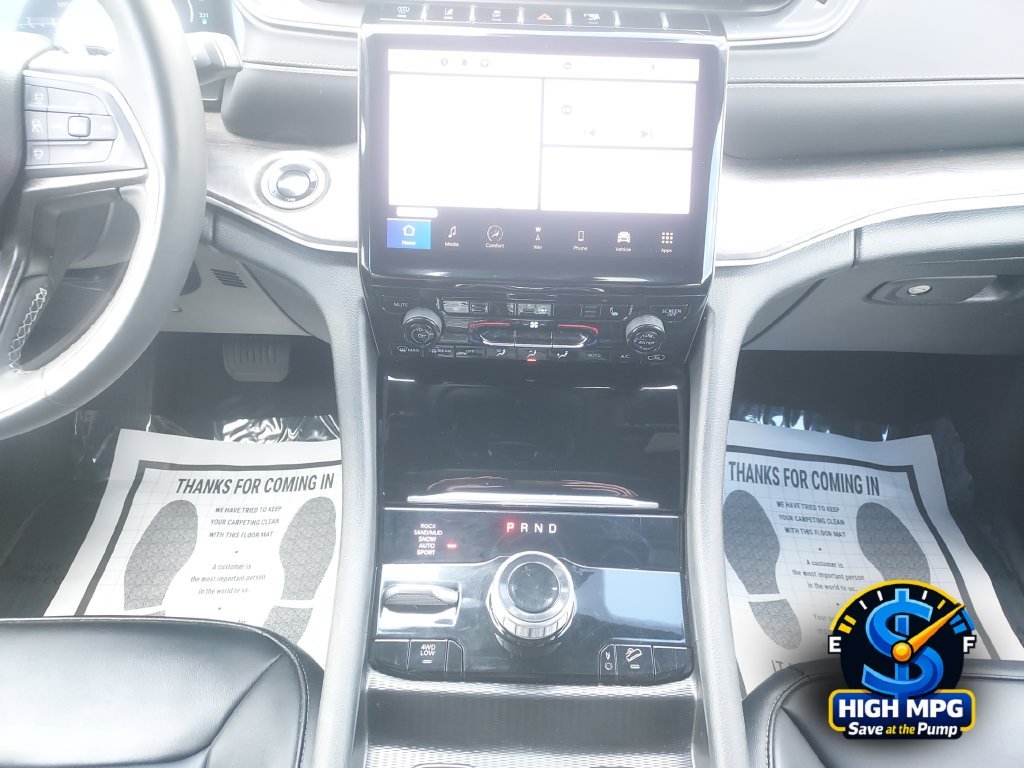 Used 2024 White Jeep 4xe image 16