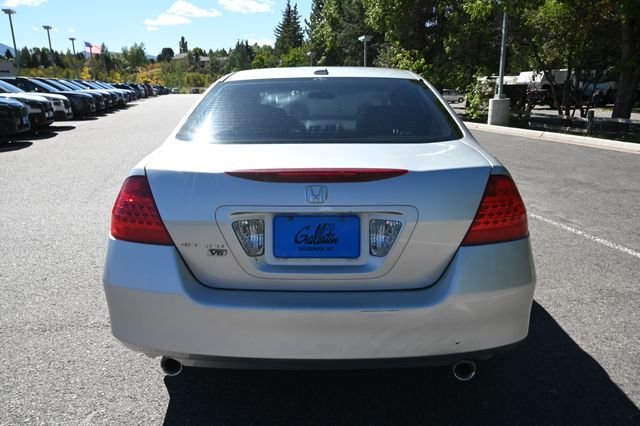 Used 2007 Silver Honda EX-L image 11