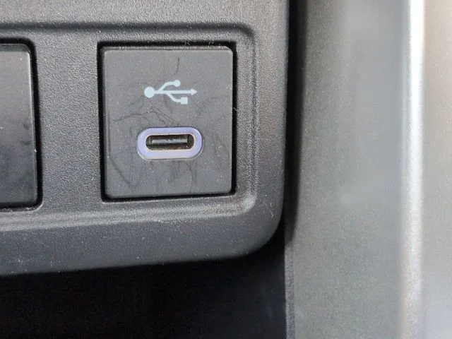 Used 2023 Silver Toyota L image 21